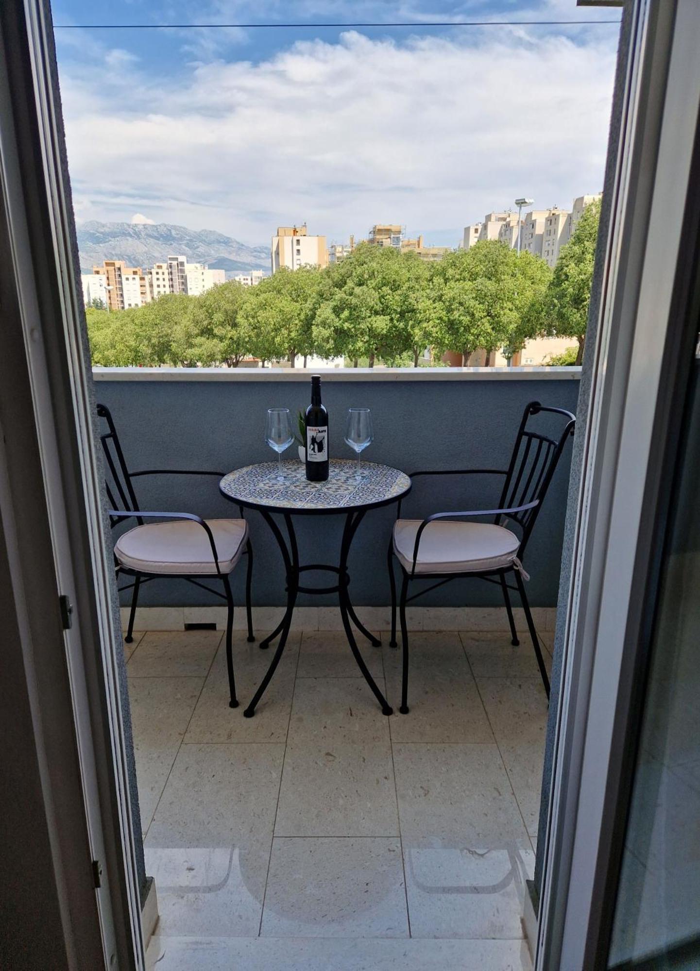 Apartment Berekin สปลิท ภายนอก รูปภาพ